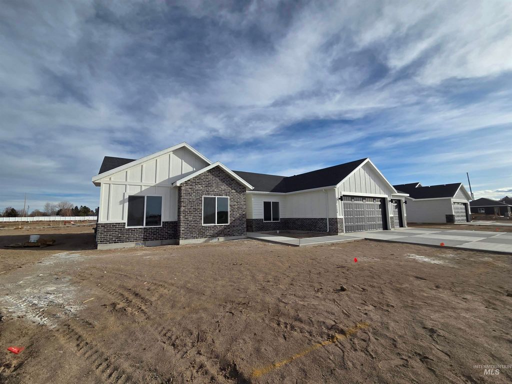 Photo of 1124 Sage Lane, Rupert, ID 83350 (MLS # 98970798)