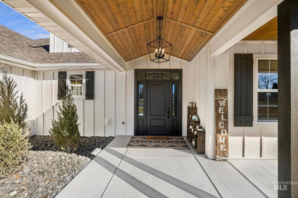 Photo of 3520 E 3980 N, Kimberly, ID 83341 (MLS # 98977089)