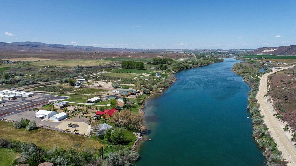 Photo of 10142 Airpark Loop Rd, Melba, ID 83641 (MLS # 98970197)