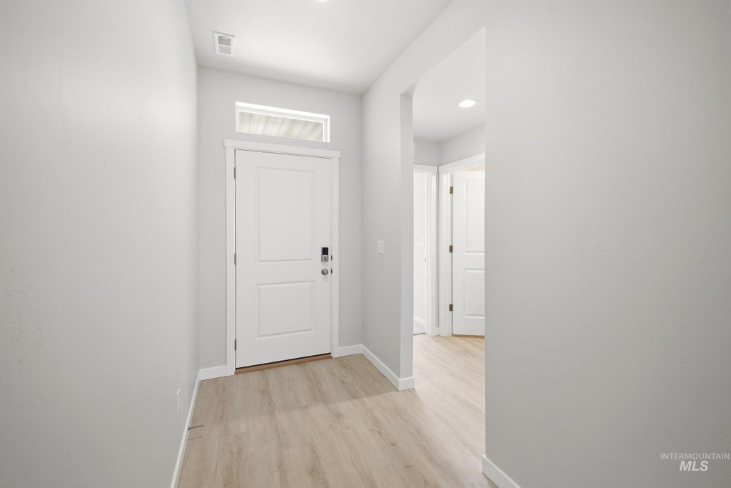 Photo of 208 W 17th Ave, Jerome, ID 83338 (MLS # 98994540)