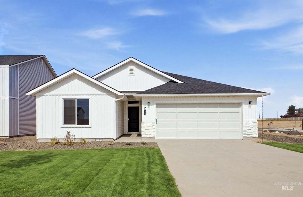 Photo of 208 W 17th Ave, Jerome, ID 83338 (MLS # 98994540)
