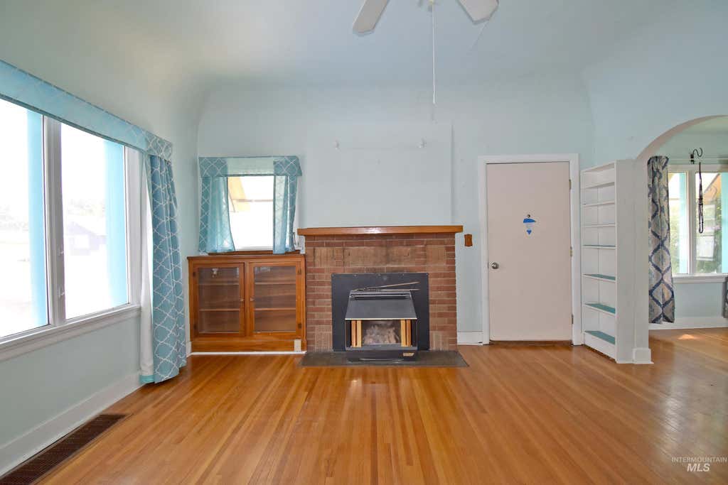 Photo of 1024 10th Street, Clarkston, WA 99403 (MLS # 98995896)