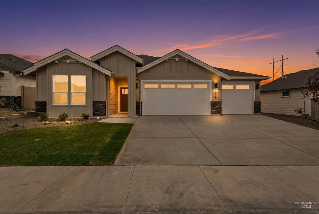 Photo of 1971 W Bittern St, Nampa, ID 83686 (MLS # 98989589)