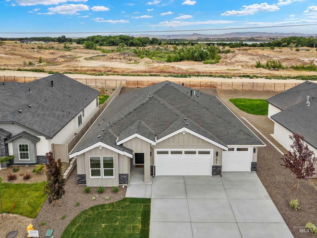 Photo of 1971 W Bittern St, Nampa, ID 83686 (MLS # 98989589)