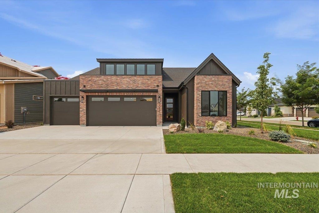 Photo of 7021 S Steeple Ave, Meridian, ID 83642 (MLS # 98995722)