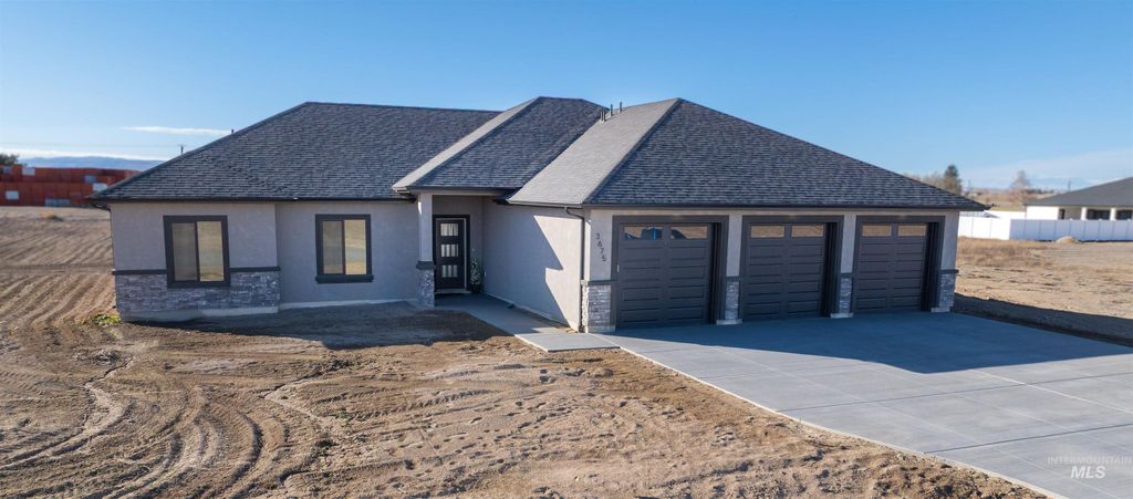 Photo of 3675 E 3711 N, Kimberly, ID 83341 (MLS # 98975169)