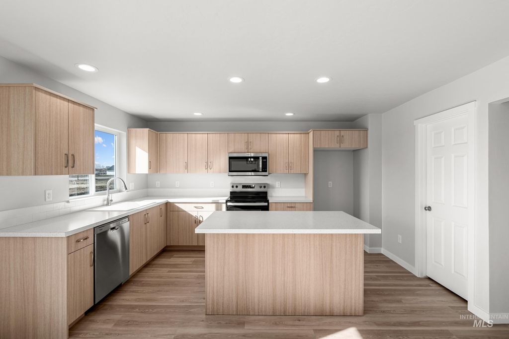 Photo of 1687 Dyer St, Middleton, ID 83644 (MLS # 98975492)