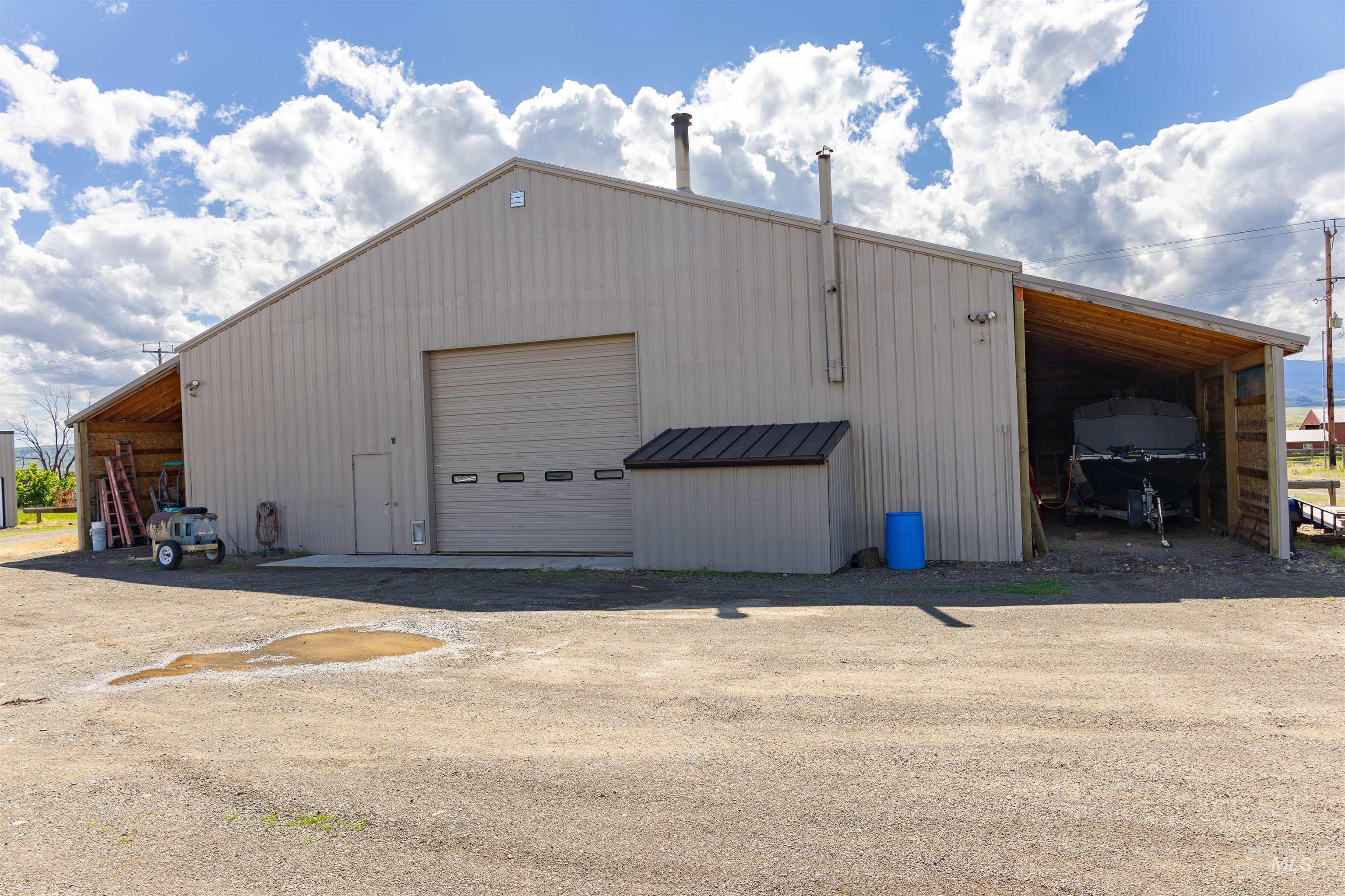 2194 Highway 95