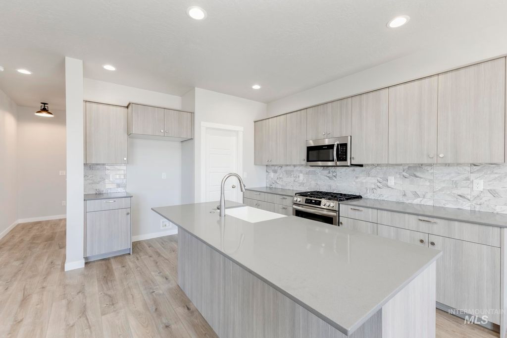 Photo of 5058 S Amorita Ave, Meridian, ID 83642 (MLS # 98966407)