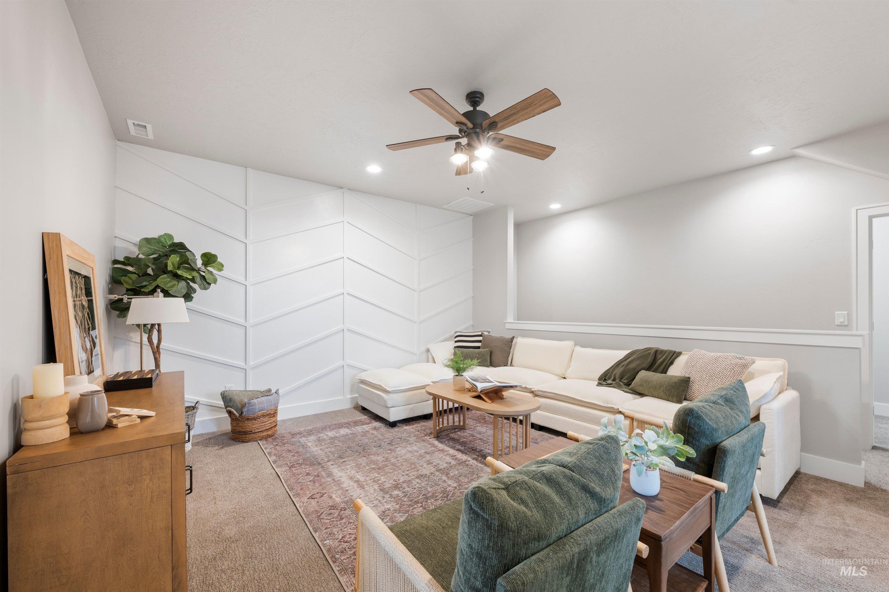 11784 W Sailing Hawk Drive