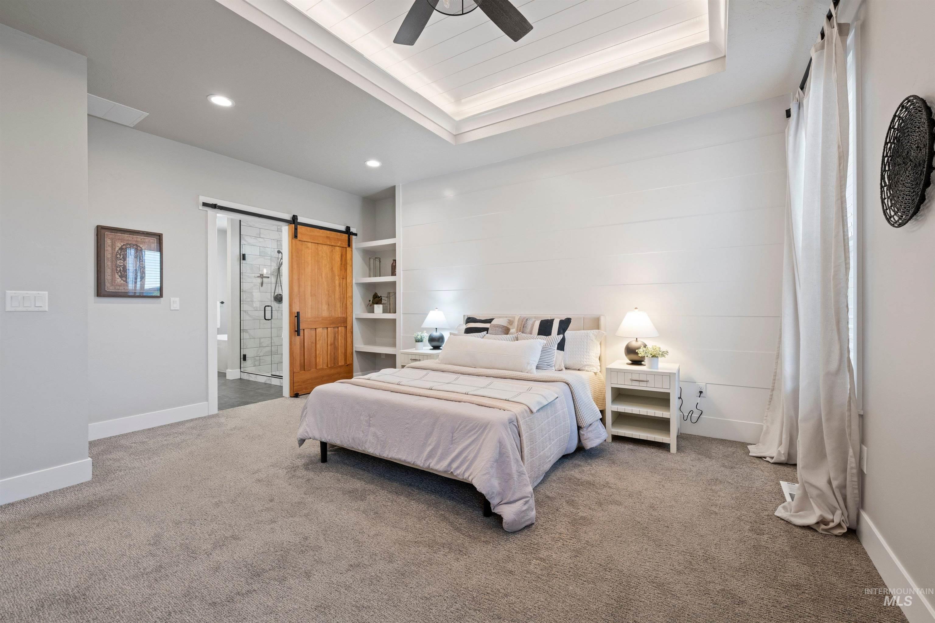 11784 W Sailing Hawk Drive