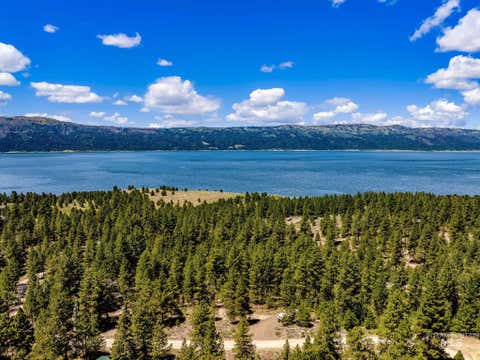 Photo of 1497 Pine Ridge Dr, Cascade, ID 83611 (MLS # 98991396)