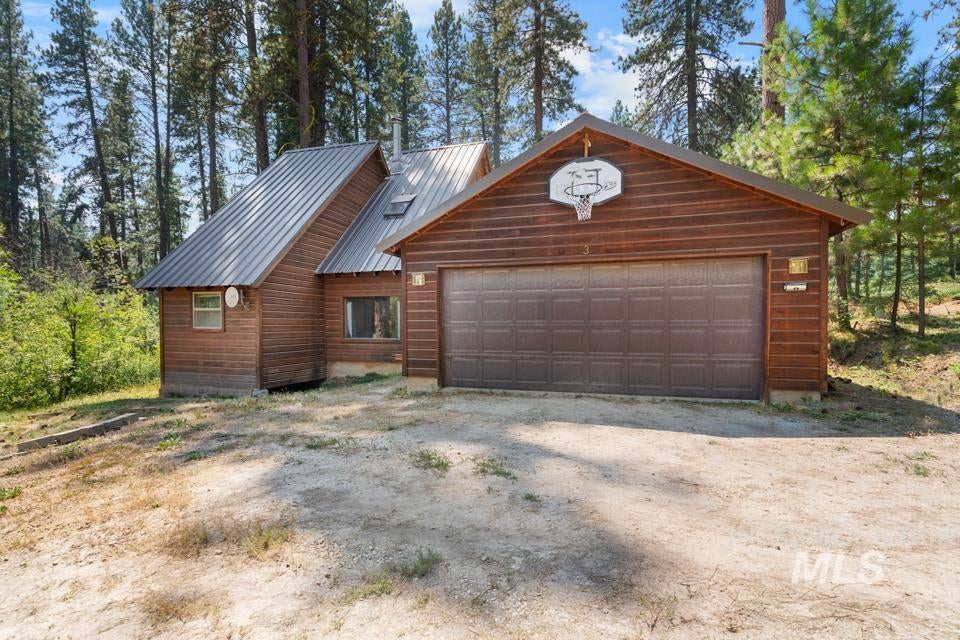Photo of 3 Bull Pine Rd, Idaho City, ID 83631 (MLS # 98996642)