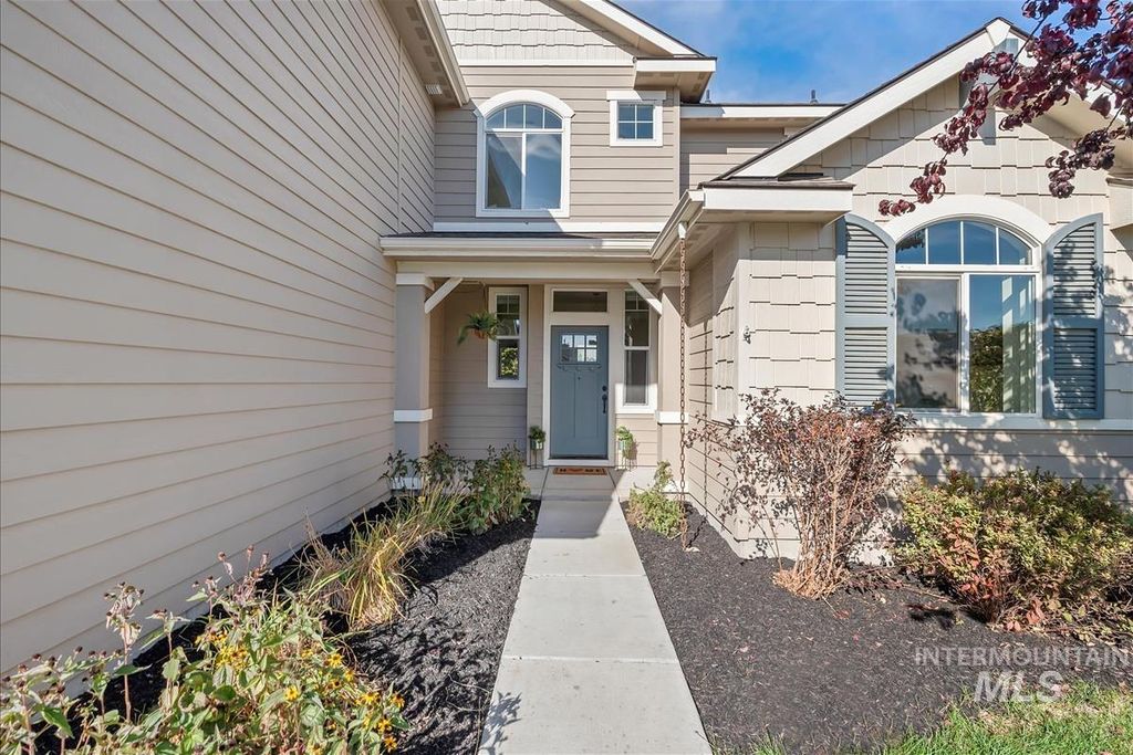 Photo of 5932 W Quintale Dr, Meridian, ID 83646 (MLS # 98970651)