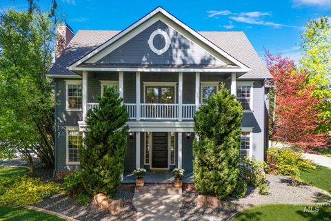 Photo of 515 N Sierra View Dr, Eagle, ID 83616 (MLS # 98953113)