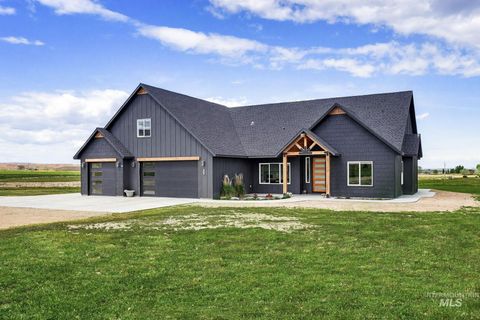 Photo of 6335 Johnstone Rd, Homedale, ID 83628 (MLS # 98984188)