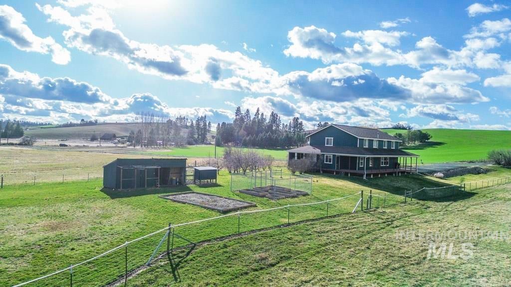 Photo of 1277 Kennedy Ford Rd, Potlatch, ID 83855 (MLS # 98978169)