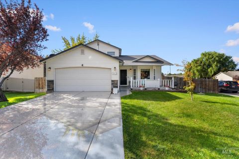 1913 W Meffan Nampa ID 83651