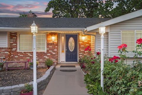 Photo of 2523 S Kimball Ave, Caldwell, ID 83605 (MLS # 98944085)