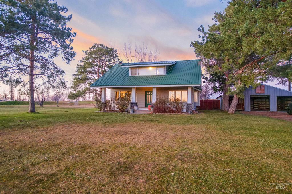 Photo of 476 E 200 S, Jerome, ID 83338 (MLS # 98967034)