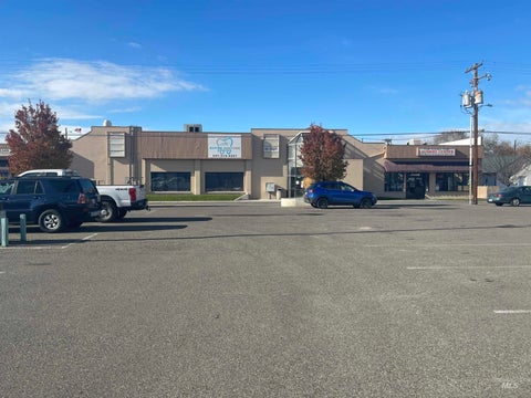 Photo of 49 NW 1st St #3, Ontario, OR 97914 (MLS # 99004933)
