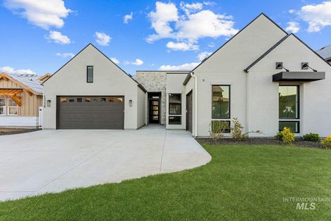 Photo of 13758 N Ruffed Grouse Way, Boise, ID 83714 (MLS # 98974948)