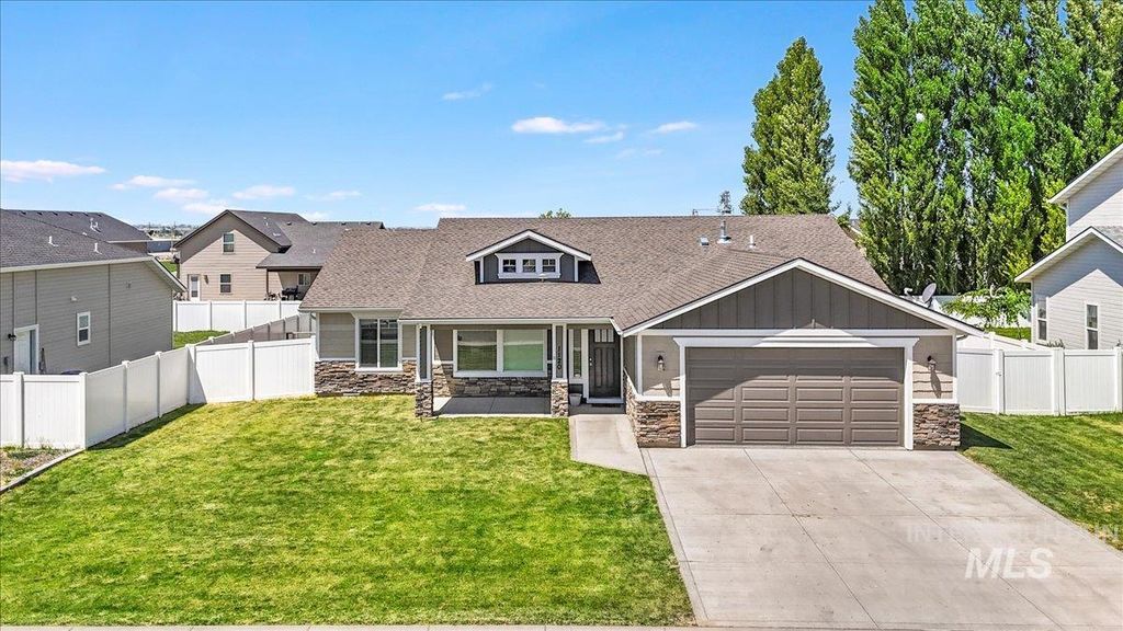 Photo of 1120 Ballard Way, Kimberly, ID 83341 (MLS # 98963240)