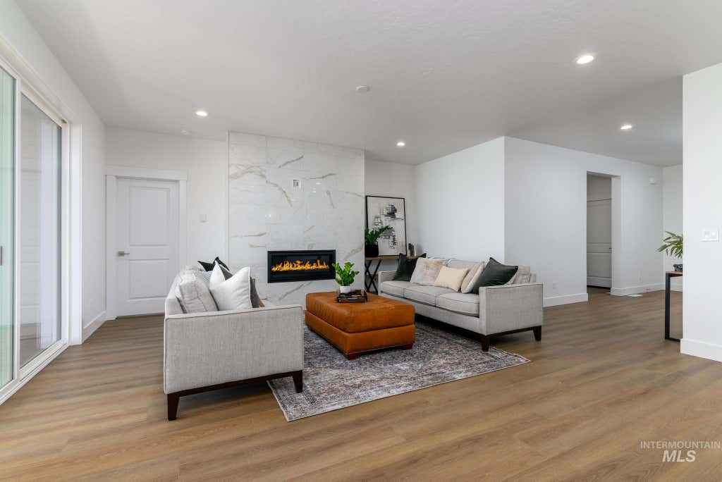 Photo of 8496 W Millcreek Ct, Star, ID 83669 (MLS # 98989471)