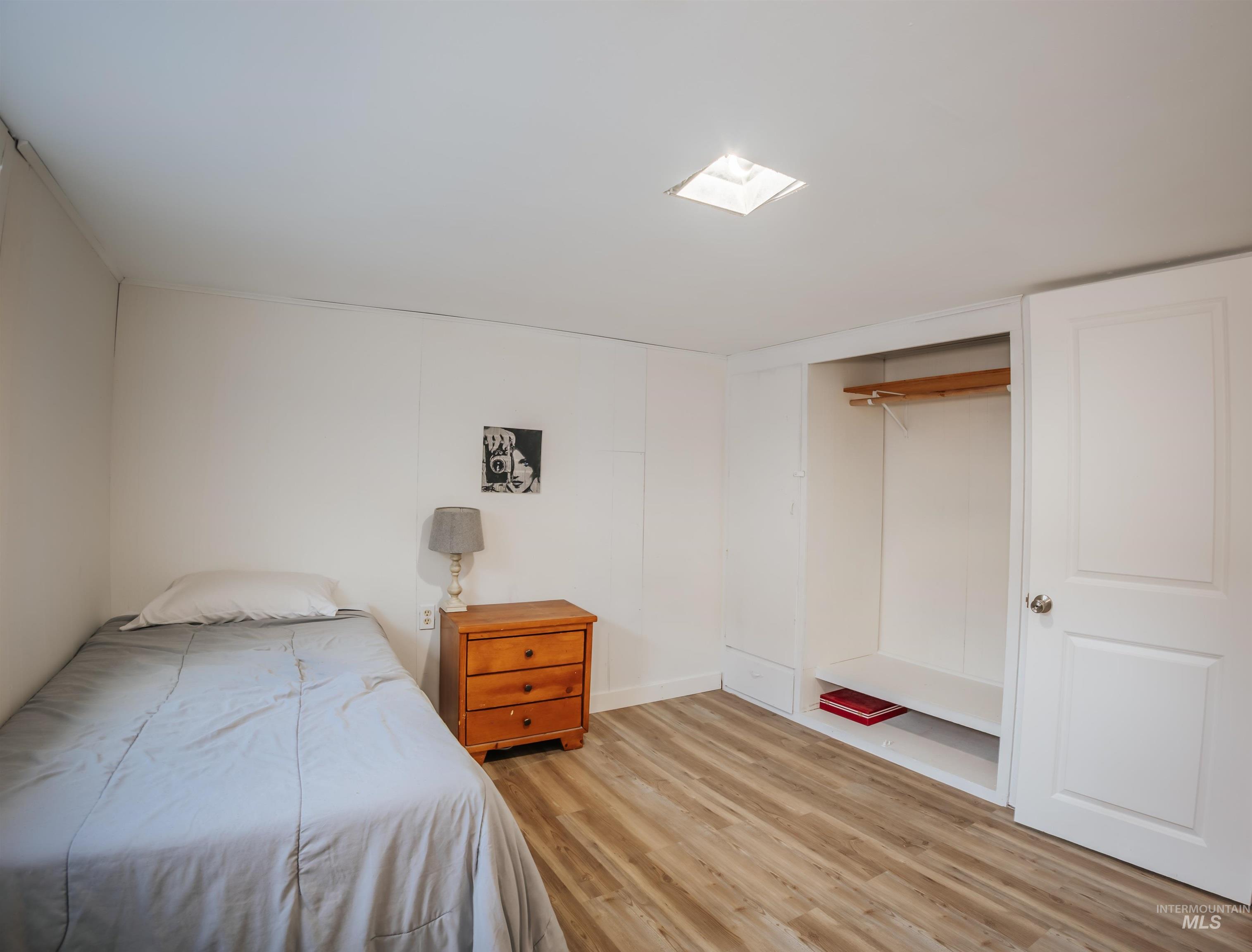 Buhl, Idaho 83316, United States, 5 Bedrooms Bedrooms, ,1 BathroomBathrooms,Residential,Active,244881