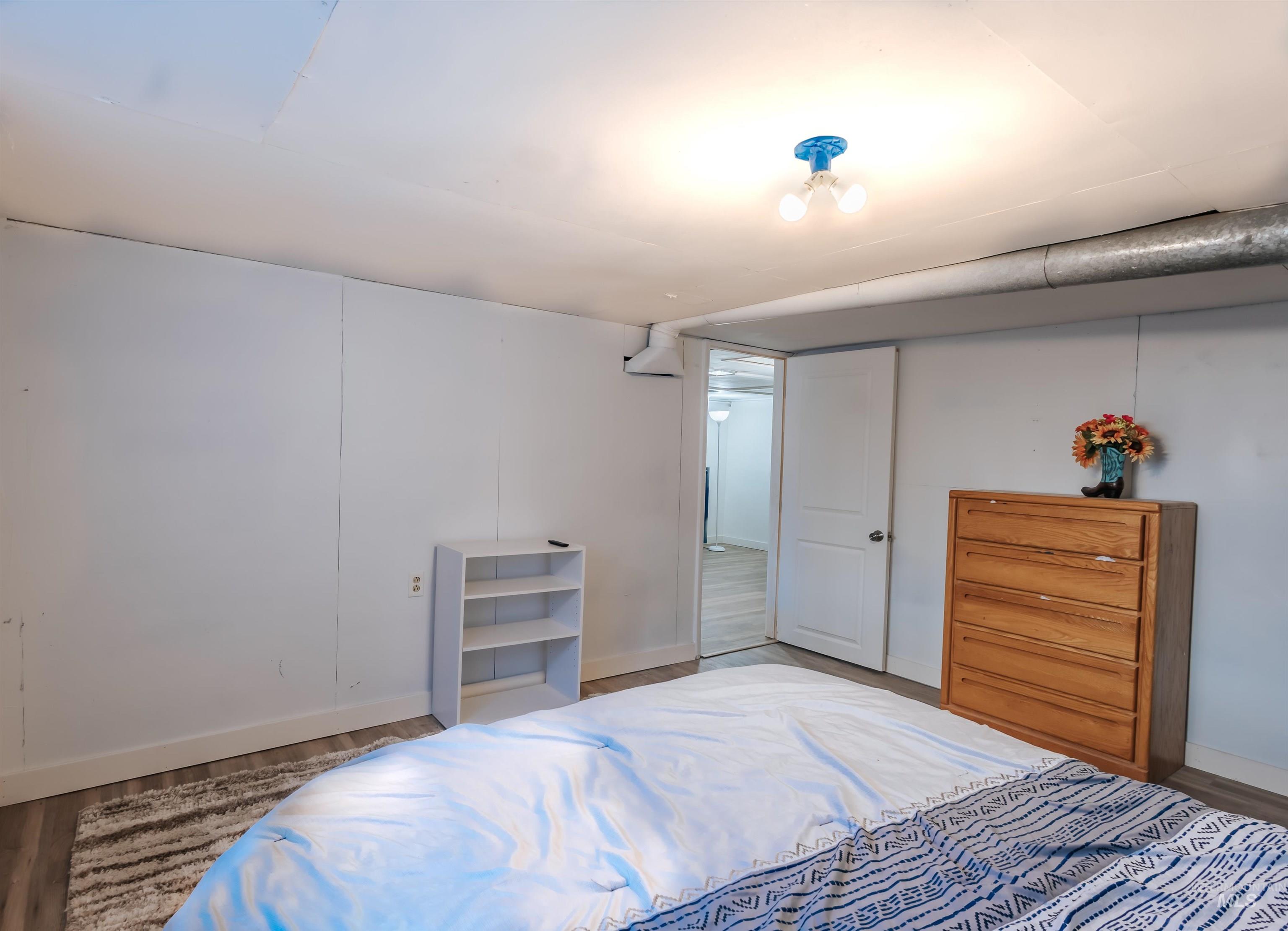 Buhl, Idaho 83316, United States, 5 Bedrooms Bedrooms, ,1 BathroomBathrooms,Residential,Active,244881