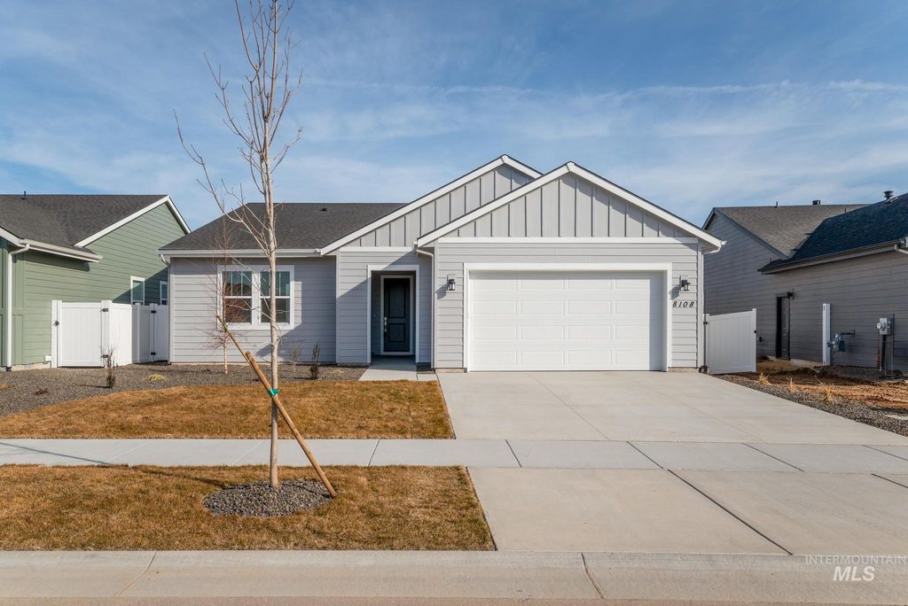 Photo of 8633 W Millcreek Dr, Star, ID 83669 (MLS # 98986701)