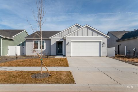 Photo of 8633 W Millcreek Dr, Star, ID 83669 (MLS # 98986701)