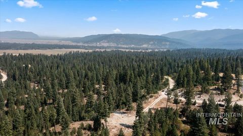 Photo of 100 Coit Drive, Cascade, ID 83611 (MLS # 98941305)