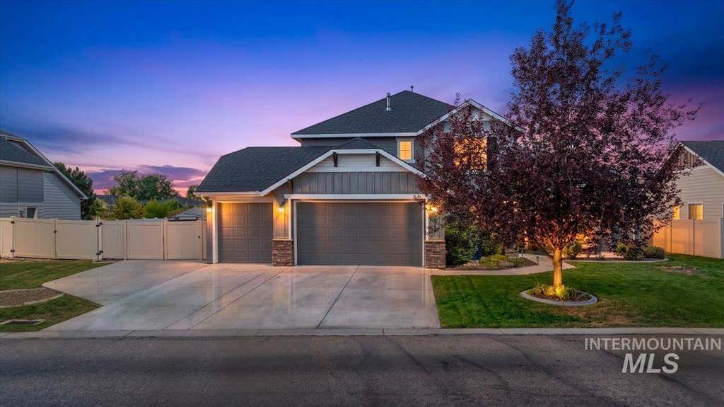 Photo of 12562 S Carriage Hill Way, Nampa, ID 83686 (MLS # 98998146)