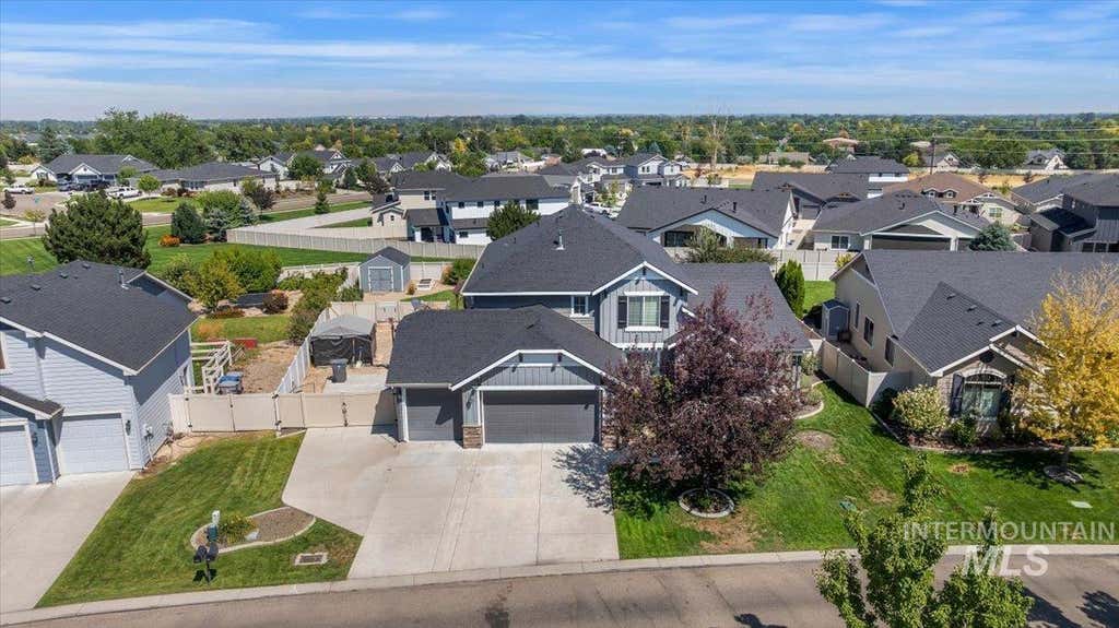 Photo of 12562 S Carriage Hill Way, Nampa, ID 83686 (MLS # 98998146)