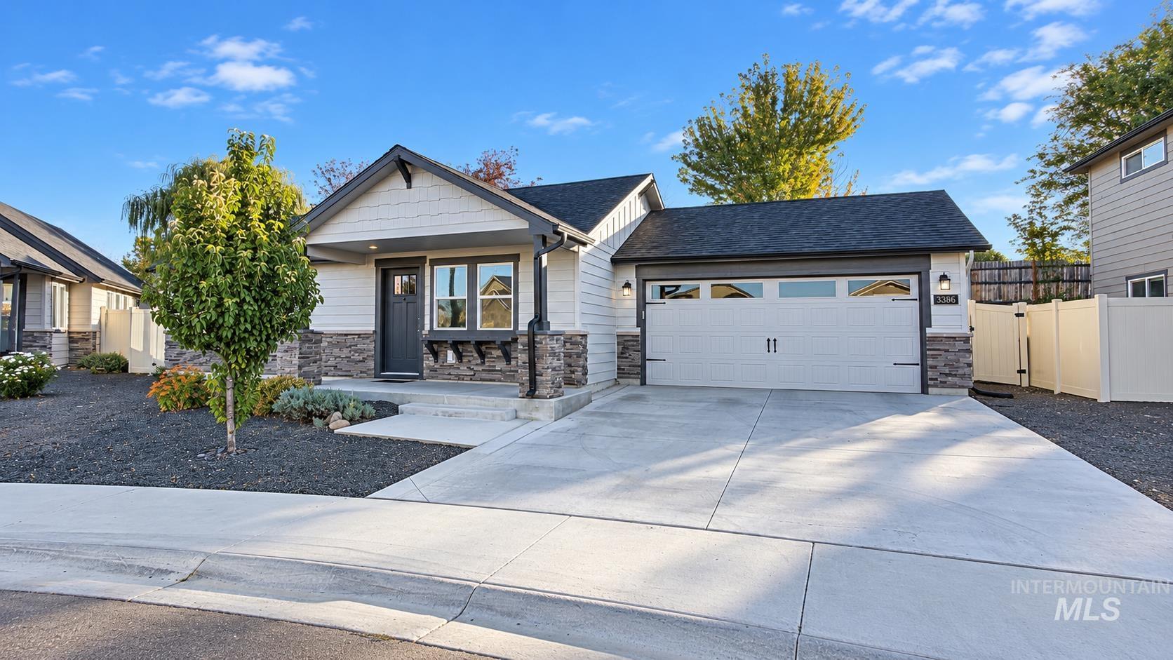 3386 S Garibaldi Pl