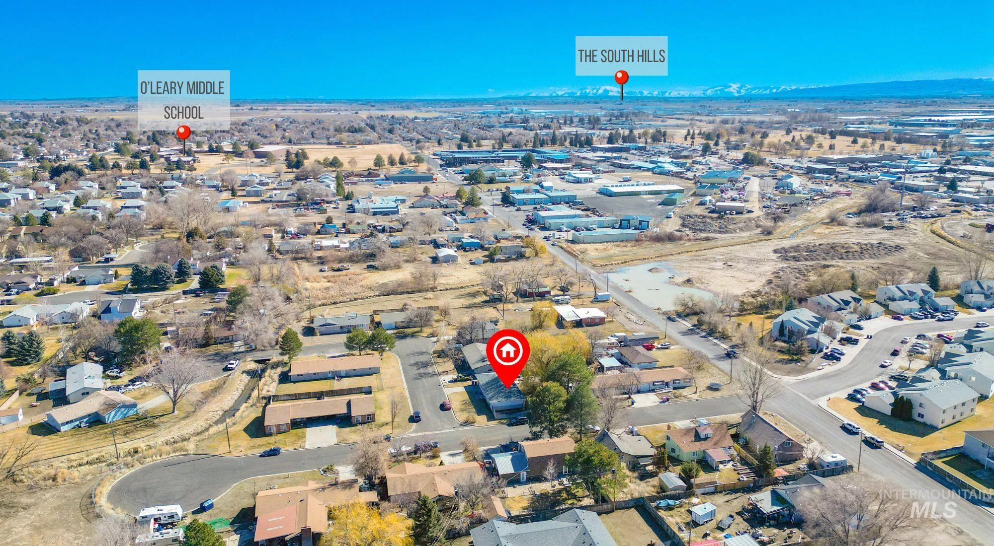 Twin Falls, Idaho 83301, United States, 3 Bedrooms Bedrooms, ,2 BathroomsBathrooms,Residential,Pending,79398