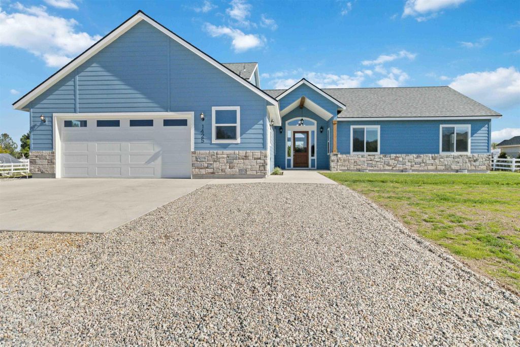 Photo of 1425 Connelly Ln, Emmett, ID 83617 (MLS # 98982492)