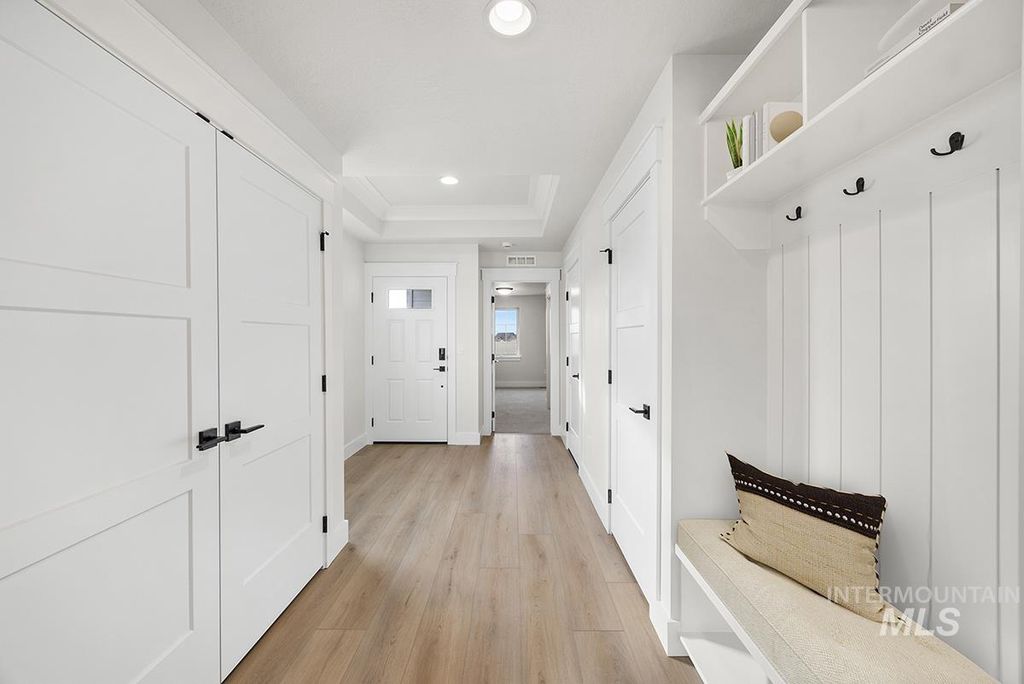 Photo of 7016 S Cascabel Lane, Meridian, ID 83642 (MLS # 98974275)