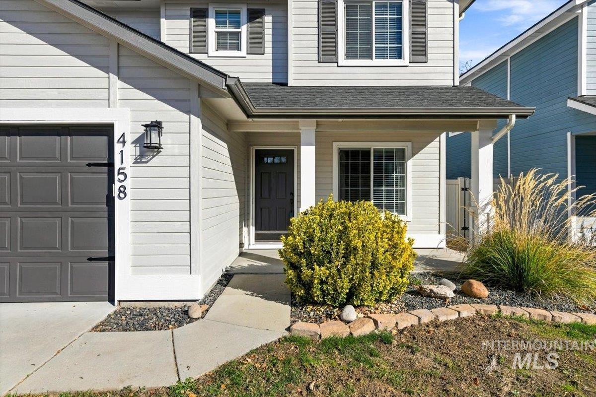 4158 E Granger Dr