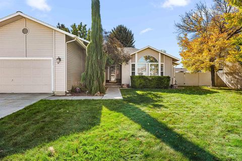 2019 Kentucky Drive Nampa ID 83686