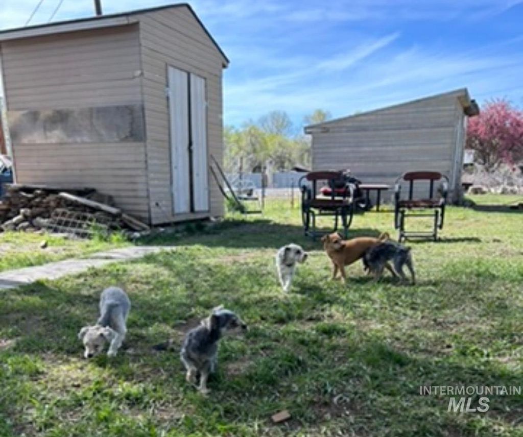 Photo of 2967 &quot;a&quot; Street, Harper, OR 97906 (MLS # 98959133)