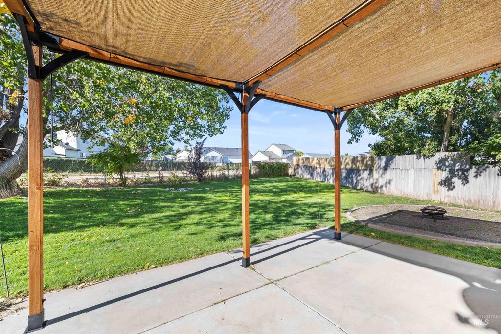 Photo of 5524 Ronco Ave, Caldwell, ID 83607 (MLS # 98964097)