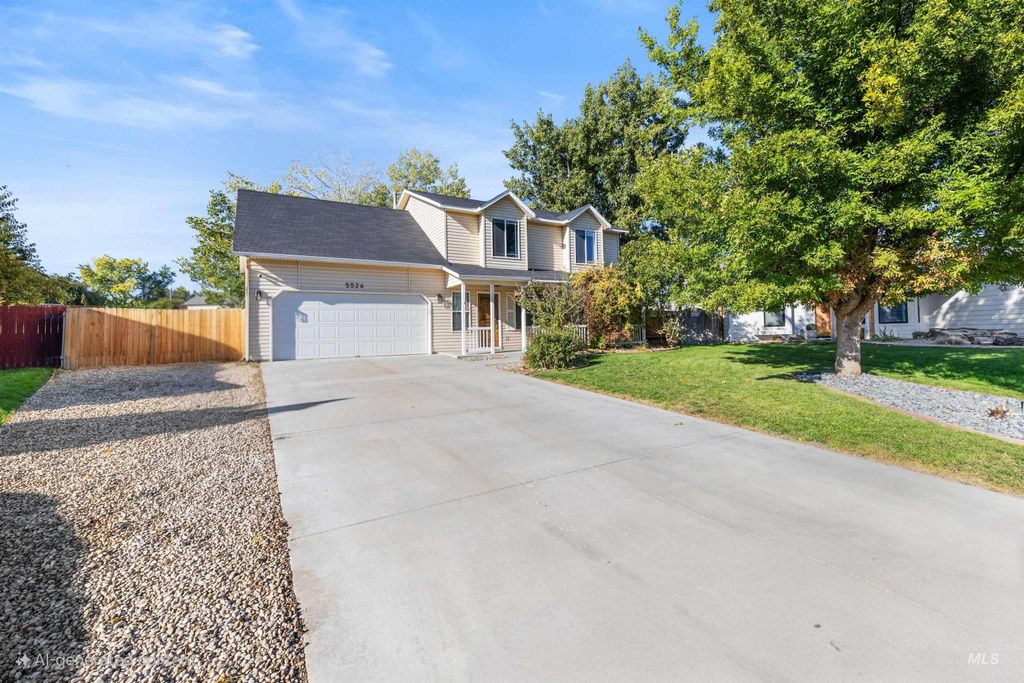 Photo of 5524 Ronco Ave, Caldwell, ID 83607 (MLS # 98964097)