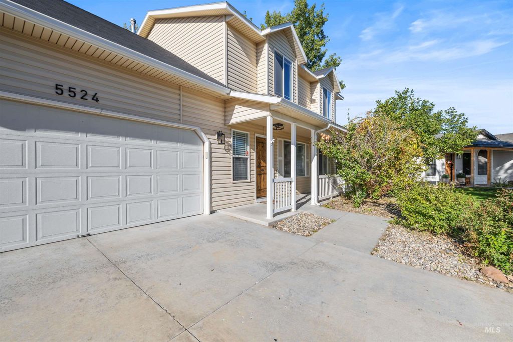 Photo of 5524 Ronco Ave, Caldwell, ID 83607 (MLS # 98964097)