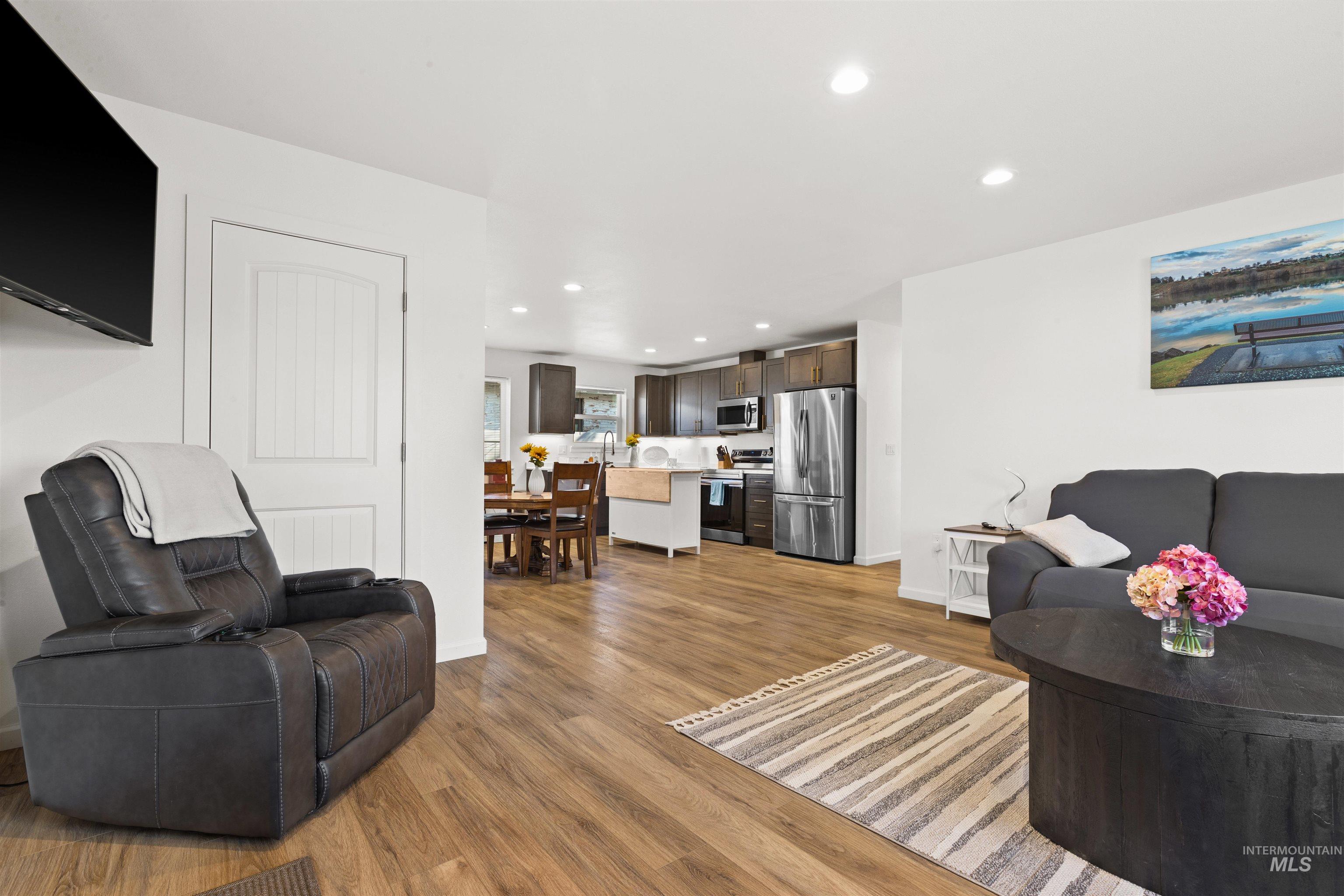 1128 Bryden Ave.