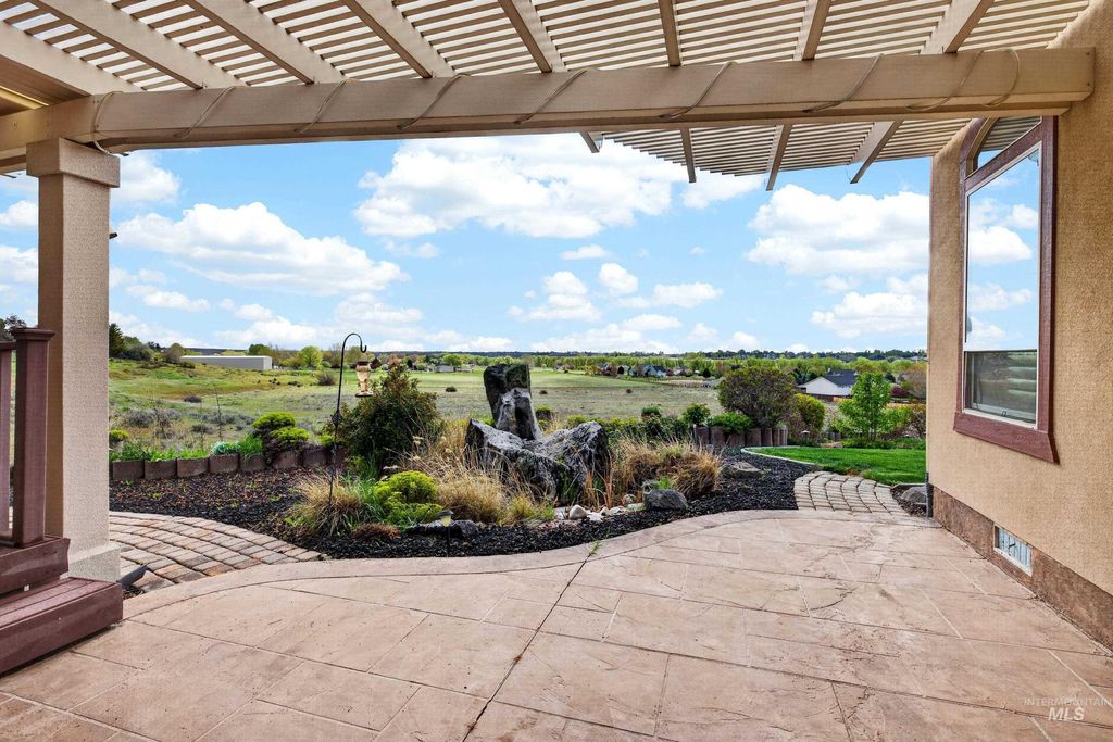 Photo of 9810 Grand Teton Trail, Middleton, ID 83644 (MLS # 98982271)