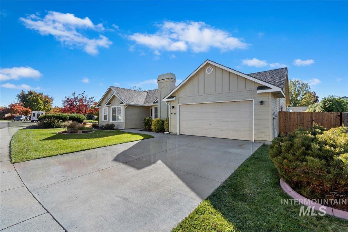 4401 S Redhawk Way