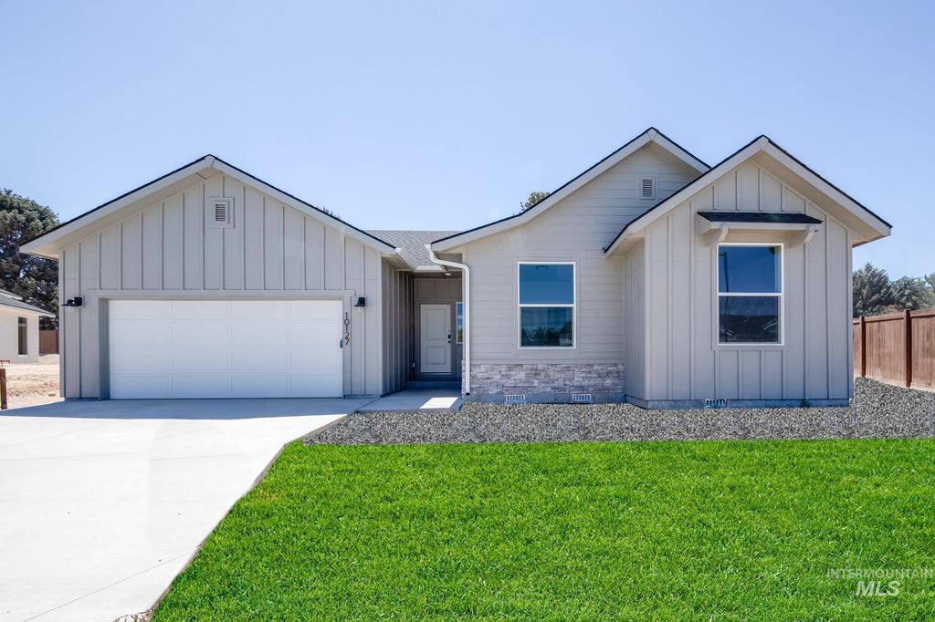 Photo of 7248 E Marble Springs Dr, Nampa, ID 83687 (MLS # 98968366)