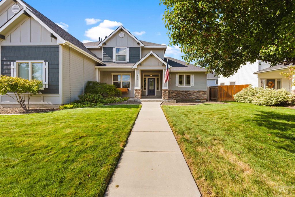 Photo of 473 N Paddington Pl, Star, ID 83669 (MLS # 98963627)
